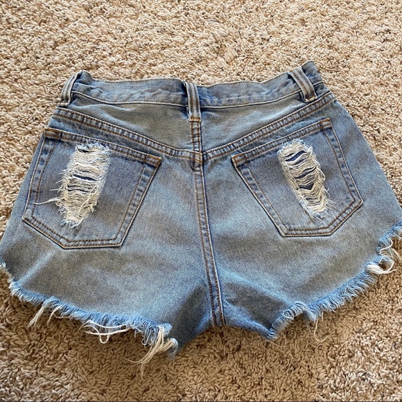 MINKPINK Slasher denim shorts - Picture 5 of 5